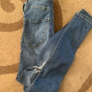 Hollister Ultra High-Rise Jean Leggings